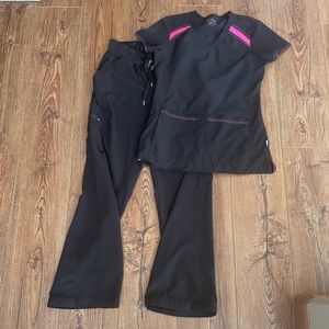 Med Couture scrub set